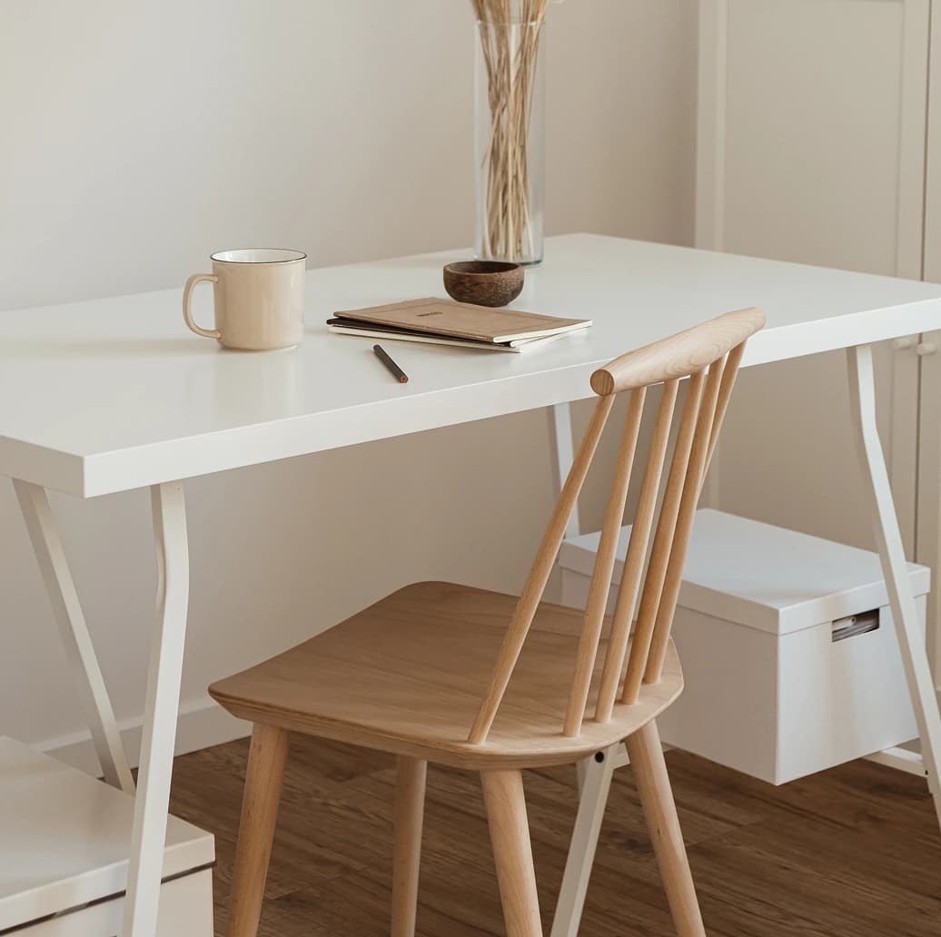 STUDY TABLE furniture